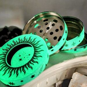Glow In The Dark Purple Sun and Moon Grinder